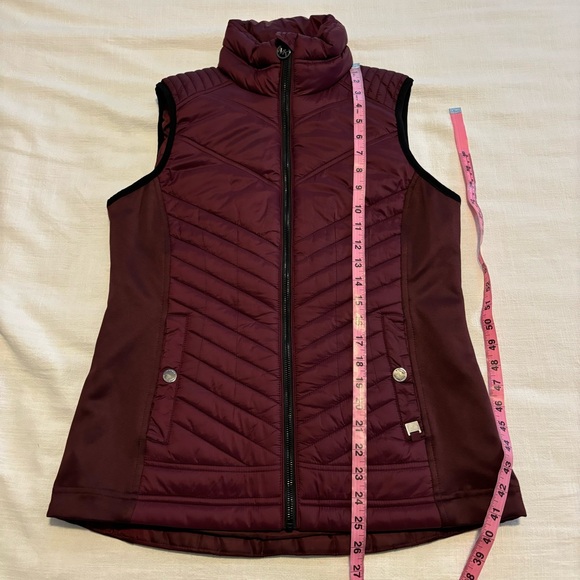 MICHAEL Michael Kors Burgandy Puffer Vest - SMALL - Picture 6 of 7